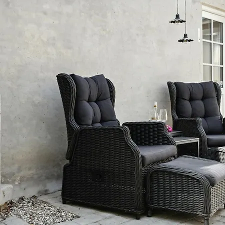 Nyd Mon Fra Historisk Hus Ferienhaus *