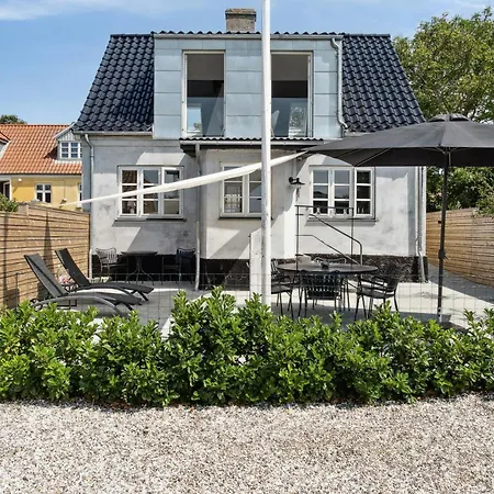 Nyd Mon Fra Historisk Hus * Stege
